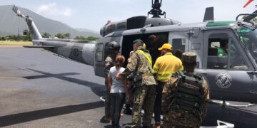 MIDE felicita a militares participaron en rescate de senderista en Constanza