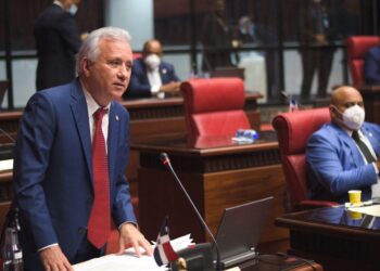 Senador Antonio Taveras registra 90% de asistencia a sesiones de trabajo