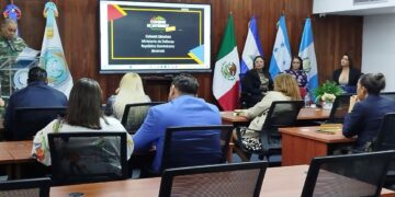 Veteranas periodistas destacan rol FF.AA en el fortalecimiento de las relaciones cívico-militares