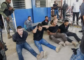 Familiares de exmilitares colombianos encarcelados en Haití exigen que se haga justicia