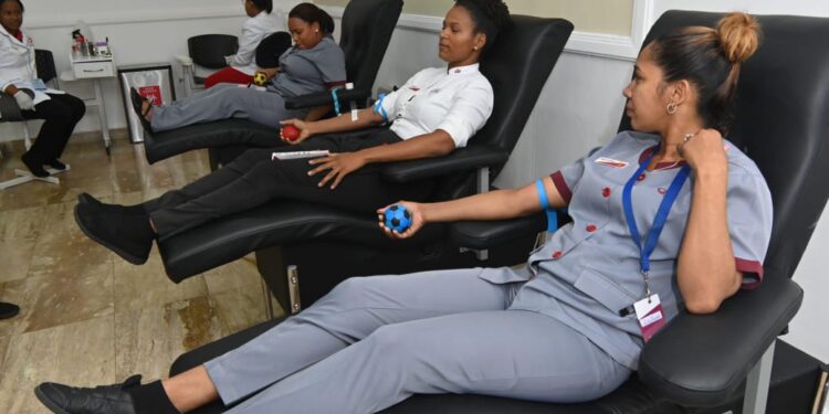 BANSAHEFA inicia jornada en empresas privadas para promover la donación de sangre