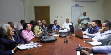 Reajustan operaciones de presas para garantizar descargas estables por huracán Beryl