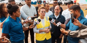 Carolina Mejía: "trabajamos para dejar el malecón normalizado a la brevedad posible"