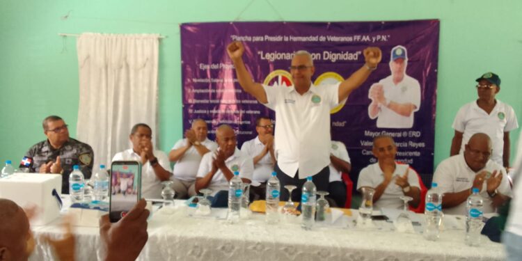 General dice se acabaron los tiempos de comprar a los veteranos por picapollos