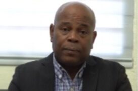 Abogado denuncia traspasos irregulares de las AFP