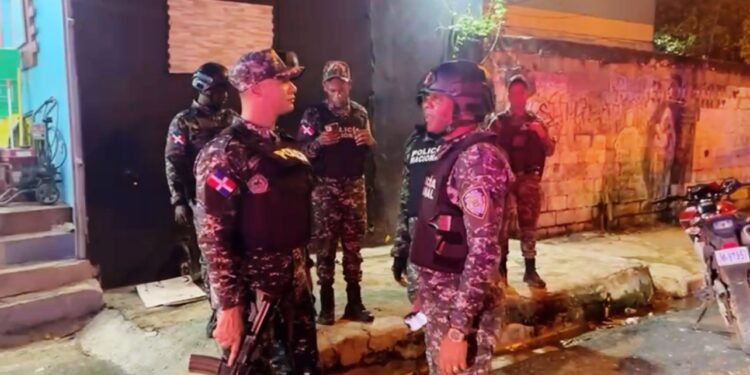 Policía realiza amplios operativos en Sábana Perdida, SDN