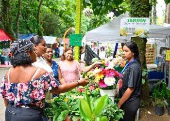 Presidente Abinader inaugura el Festival de las Flores en Jarabacoa