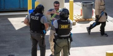 Al menos 4 muertos y 9 heridos en un tiroteo en un club nocturno de Estados Unidos