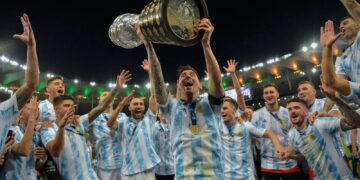 Argentina se consagra bicampeón de la Copa América; completa la triple corona