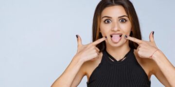 Día Mundial de Sacar la Lengua