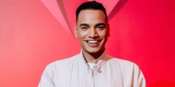 Moisés Salcé anunciado como presentador en Premios Juventud 2024