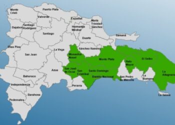 8 provincias y el DN en alerta verde por vaguada y onda tropical, según COE