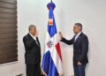Ministro de la Presidencia juramenta al Comisionado para las Reformas del Estado