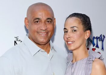 Esposa de ex gerente general de los Mets fue encontrada muerta en su casa