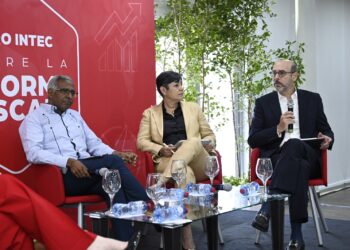 Economistas consideran que, pese a la estabilidad económica, República Dominicana necesita la reforma fiscal