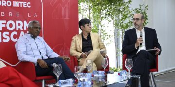 Economistas consideran que, pese a la estabilidad económica, República Dominicana necesita la reforma fiscal