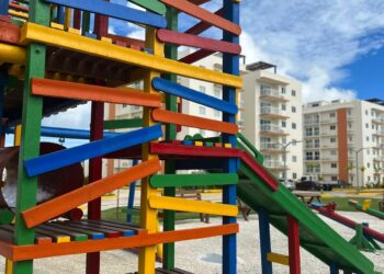 Botellitas entregadas en Plásticos por Escolares serán convertidas en mobiliario urbano