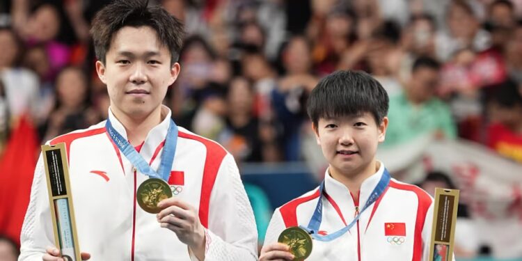 Atletas de Corea del Norte y Sur se toman selfie sugerida por deportista china