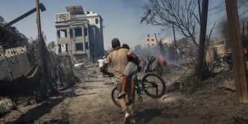 71 muertos en ataque Israelí que buscaba matar el número 2 de Hamás