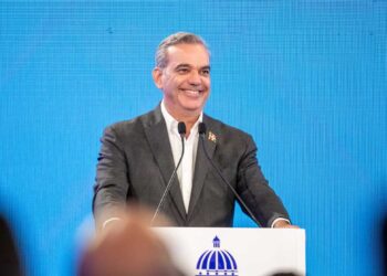 Presidente Luis Abinader cumple este viernes 57 años