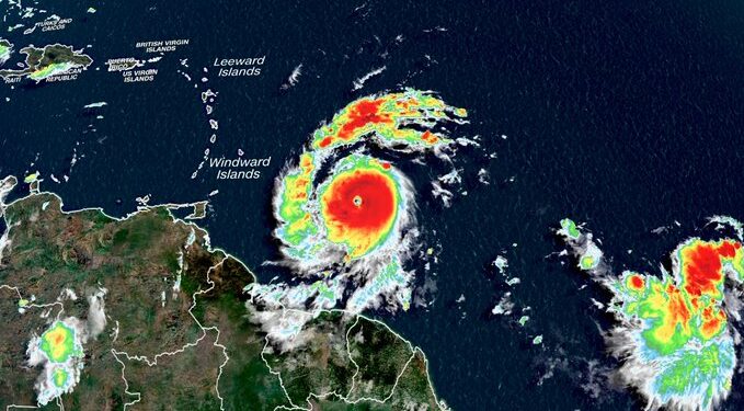 Huracán Beryl se fortalece otra vez a categoría 4 extremadamente peligroso