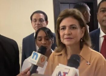 Raquel Peña pide a la población no inventar con amenazas al presidente