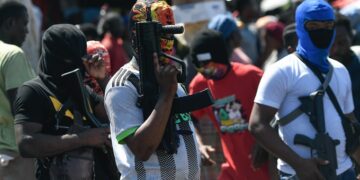 Bandas haitianas atacan caravana primer ministro haitiano