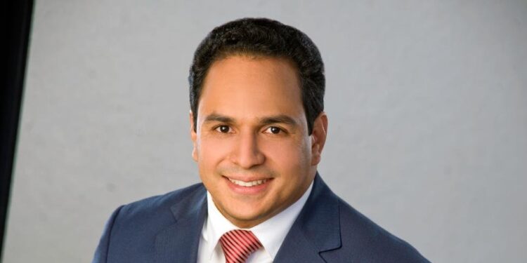 Manuel Conde dice nuevas designaciones muestran enfoque de Abinader en la eficiencia