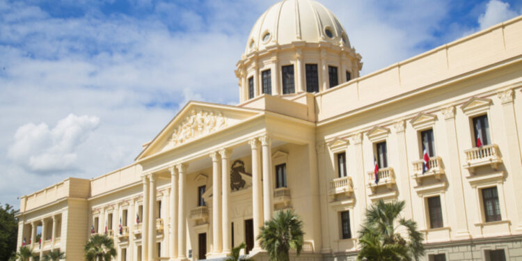 Presidente Abinader designa nuevos viceministros en el Ministerio de Medio Ambiente y Recursos Naturales