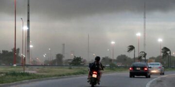 Efectos de una vaguada dejará más lluvias sobre el país este lunes