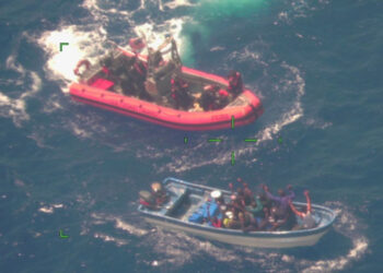 Detienen 9 dominicanos con 79 kilogramos de cocaína en aguas de Puerto Rico