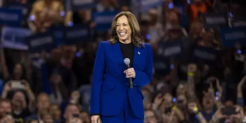 Harris aceptará esta noche la nominación demócrata a la Presidencia de EE.UU.