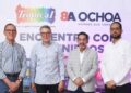 Ferretería Ochoa y pinturas Tropical realizan encuentro con ingenieros y constructores de Santiago 