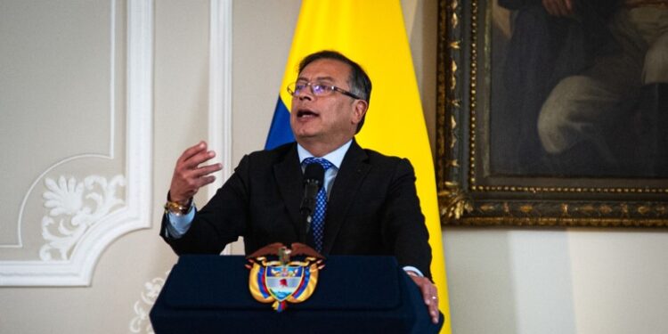 Colombia aprueba prohibición de exportar carbón a Israel en sanción por conflicto en Gaza