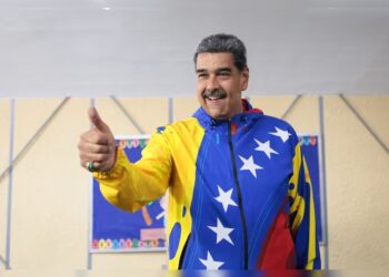 CNE ratifica que Maduro fue reelecto con el 51,95 % de los votos