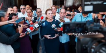 Carolina Mejía encabeza actos del 526 aniversario de la fundación de Santo Domingo