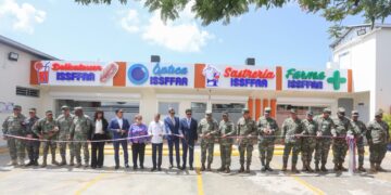 Inauguran  nuevas instalaciones del Supermercado, Delicatessen , Farmacia y Óptica del ISSFFAA