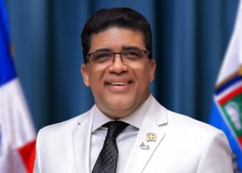 Alcalde SDE presenta 100 días de gestión con logros en aseo, seguridad y ordenamiento