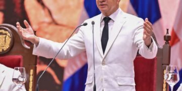 Presidente del Senado reafirma su compromiso con la institucionalidad, el consenso y la democracia