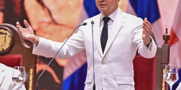 Presidente del Senado reafirma su compromiso con la institucionalidad, el consenso y la democracia