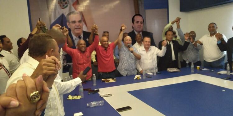 Tomás Hernández Alberto afirma que Poder Pal’ Pueblo defenderá hasta en las calles reforma constitucional de Abinader