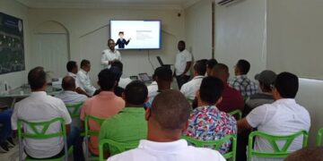 ADOSINET saluda designación de Guido Gómez Mazara como presidente del Indotel