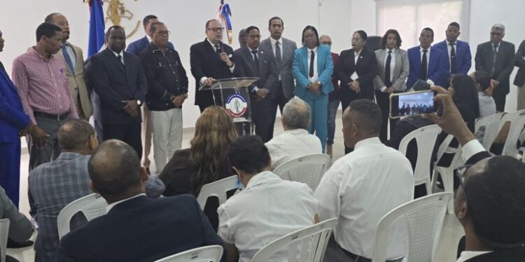 CARD lleva a la justicia Consejo Superior del MP y Procuraduría por pensiones y retiro digno para fiscales