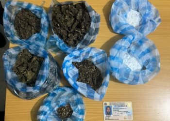 Policía desmantela varios puntos de sustancias narcóticas y ocupa tres armas de fuego en Villa Mella, SDN