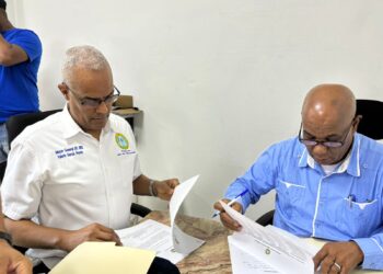 General Valerio inscribe candidatura e inicia la ruta de La dignidad de los Veteranos