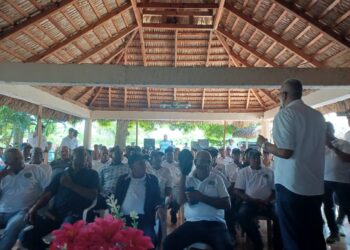 General Valerio Lleva Esperanza a Los Veteranos de las FF.AA. y la P.N.