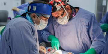 HOMS marca hito en RD con implante prótesis cardiovascular