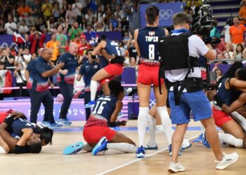 Reinas disputarán este martes contra Brasil en 4tos de finales de JJ.OO.