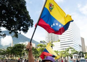 EE.UU. apoya la mediación de México, Brasil y Colombia para una "transición" en Venezuela