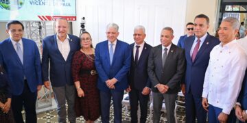 Senado reconoce Hospicio San Vicente de Paúl de Santiago por sus 101 años de vocación y entrega al cuidado adultos mayores